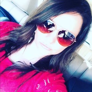 Meet your Posher, Meranda